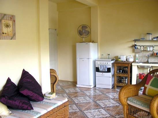 Aparthotel Lillibets Castara Esterno foto